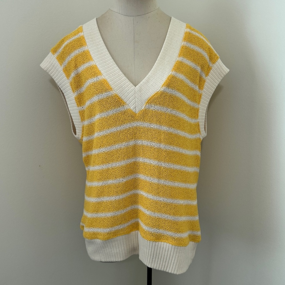 NEW Zara Small Sleeveless Lightweight V-Neck Sweater Vest ~ Yellow‎ White Stripe